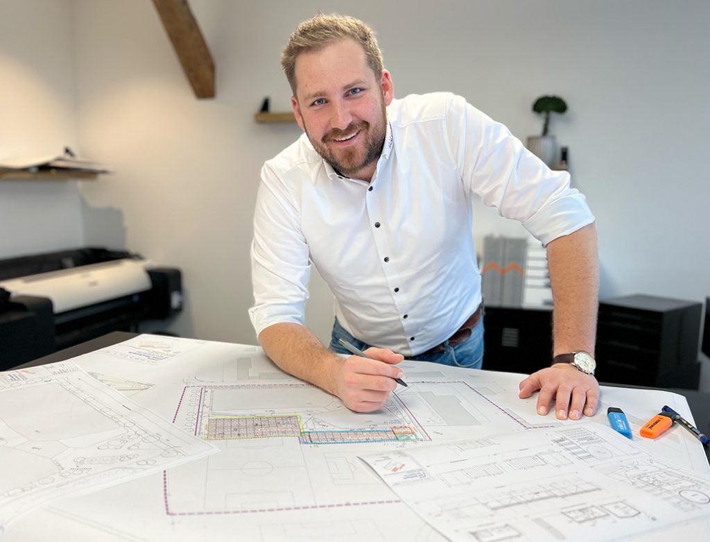 Geschäftsführung der auf Bauplanung und Bauleitung spezialisierten Dangel Solution ist Johannes Frommknecht.